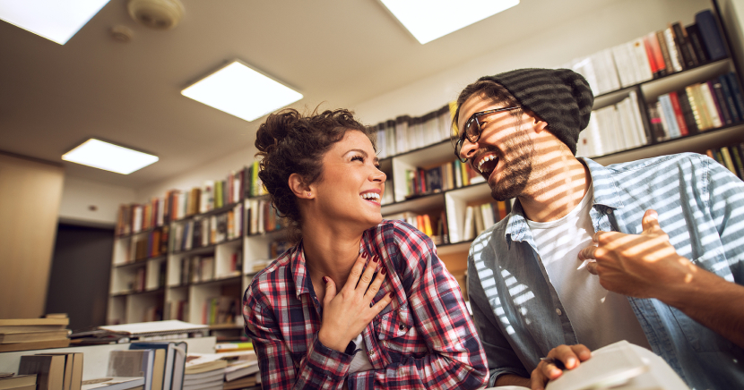 friends-talking-at-library